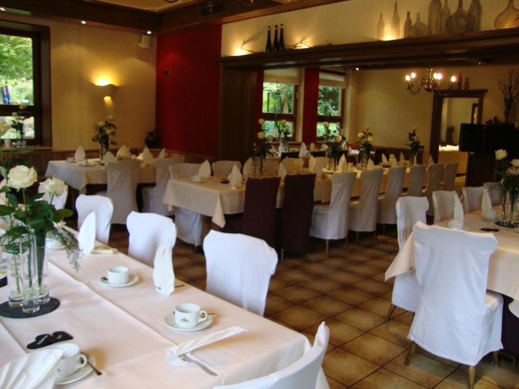 Hotel Restaurant Paradeismuehle Klingenberg am Main Eksteriør bilde